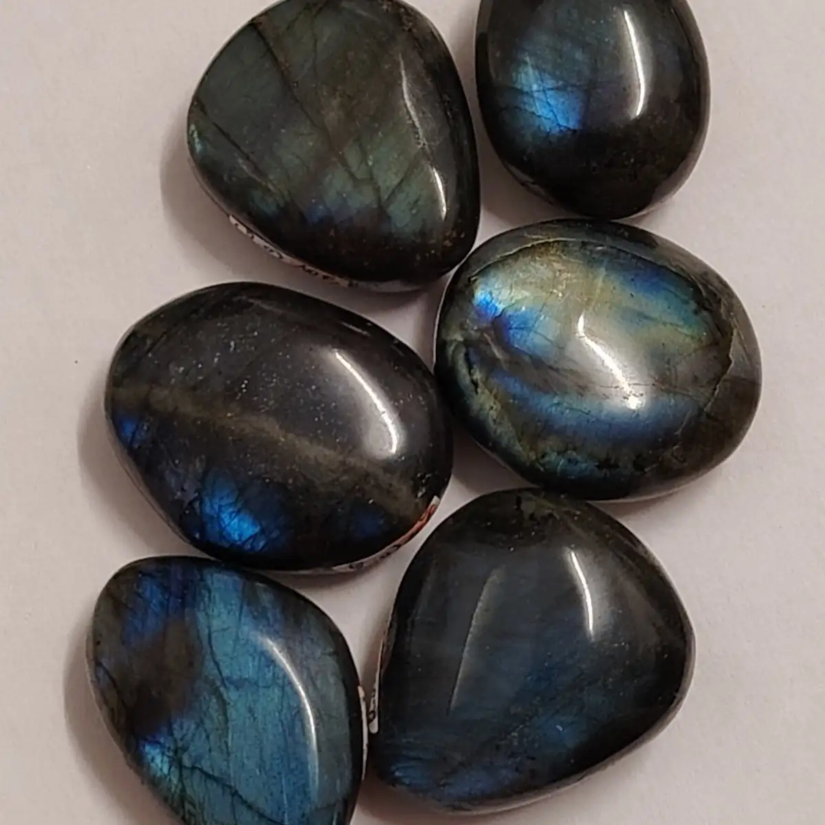 Labradorite roulée